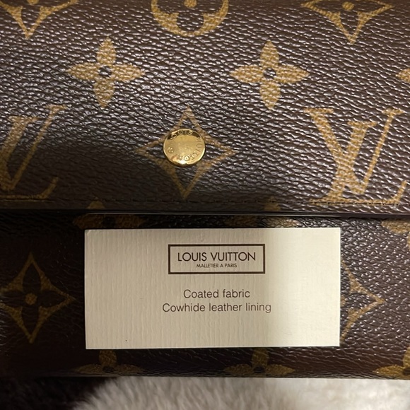 Authentic Louis Vuitton wallet - Picture 6 of 9